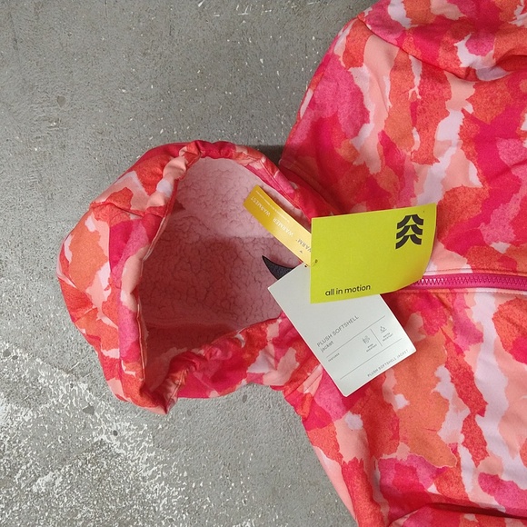 NEW! Girls' Softshell Jacket - All In Motion Pink XL - Picture 3 of 16